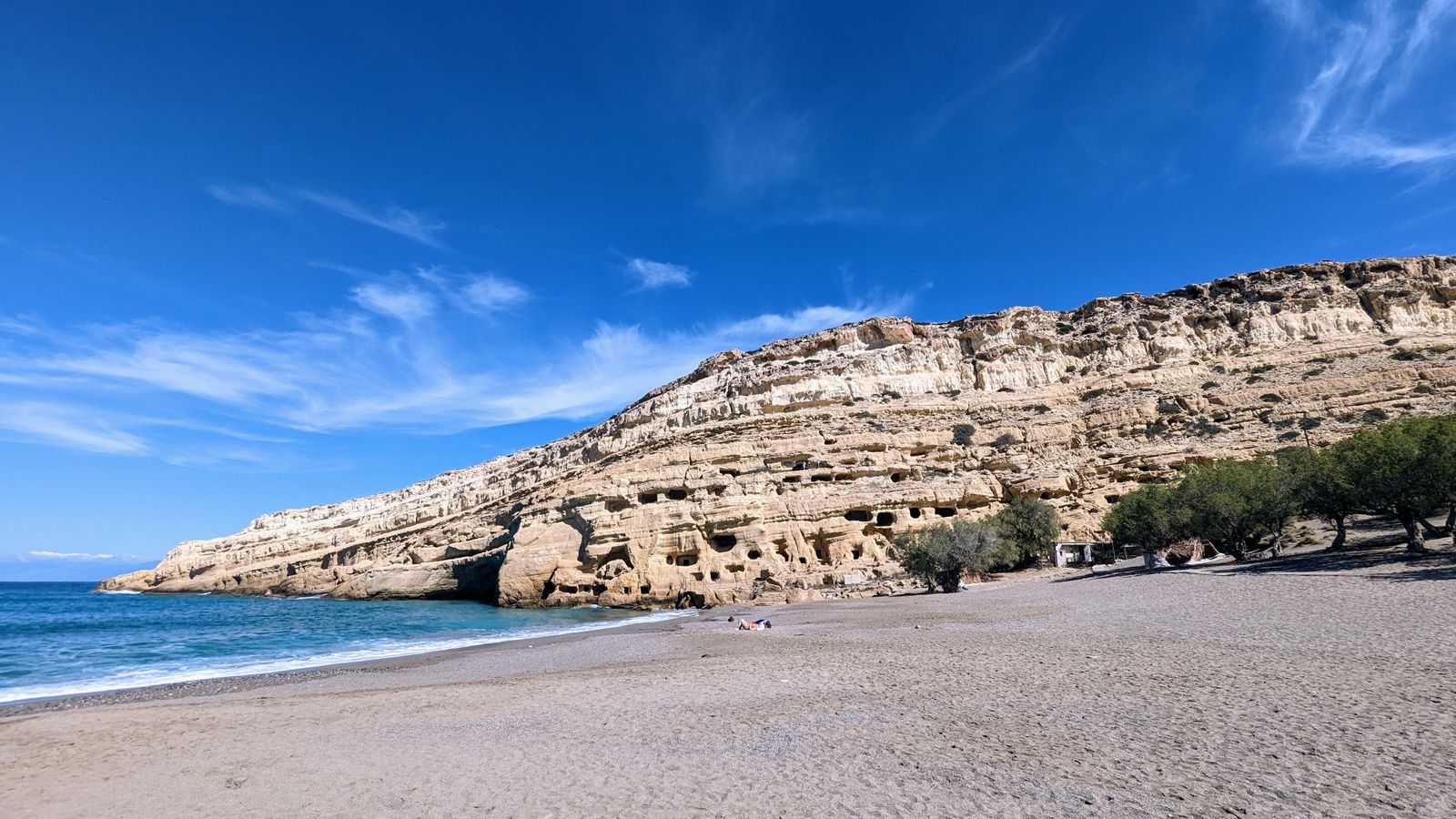 Plaža Matala i pećine u stenama na Kritu